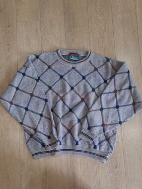 90's Vintage Lakeland Knit Argyle Diamond Pattern Crewneck Sweater Made Canada